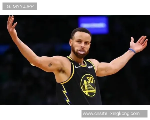 库里解读独特阵容背后的科尔战术理念球员们已习惯这种灵活打法 库里解读独特阵容背后的科尔战术理念球员们已习惯这种灵活打法