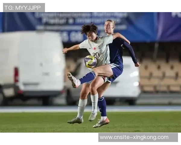 张琳艳低射破门扳回一球中国女足奋力追赶苏格兰女足比分变为1-3 张琳艳低射破门扳回一球中国女足奋力追赶苏格兰女足比分变为1-3