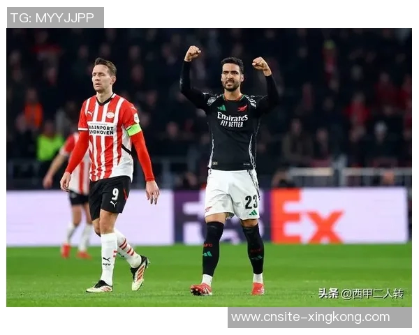 希曼表示更倾向于让约克雷斯踢前锋而非梅里诺担任伪九号位