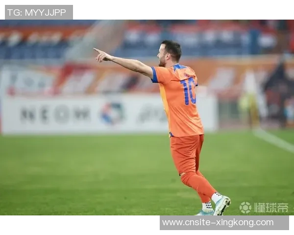 卡尔在德甲赛场大放异彩创下18岁前球员进球助攻新纪录